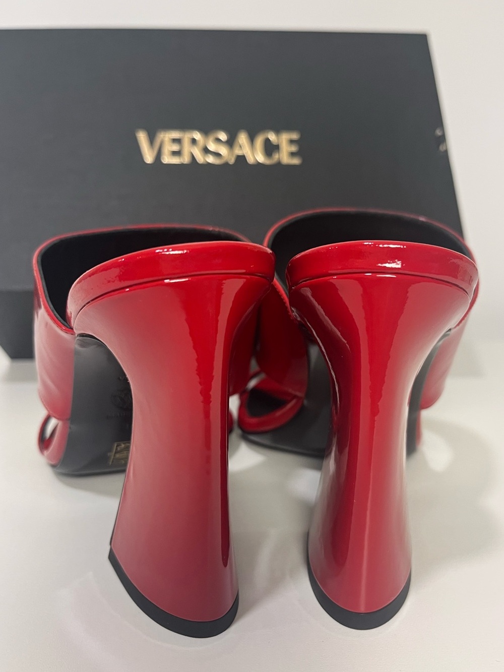 Versace Red Patent Leather Medusa Slip-On Mules with Gold Accent - Picture 4 of 8